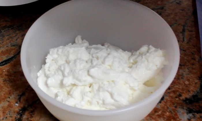Домашна млечна майонеза maioneza4
