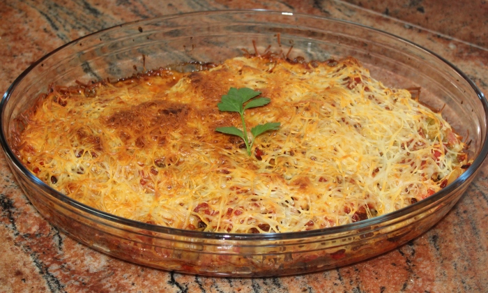 Панирани пилешки пържоли с чушки на фурна
