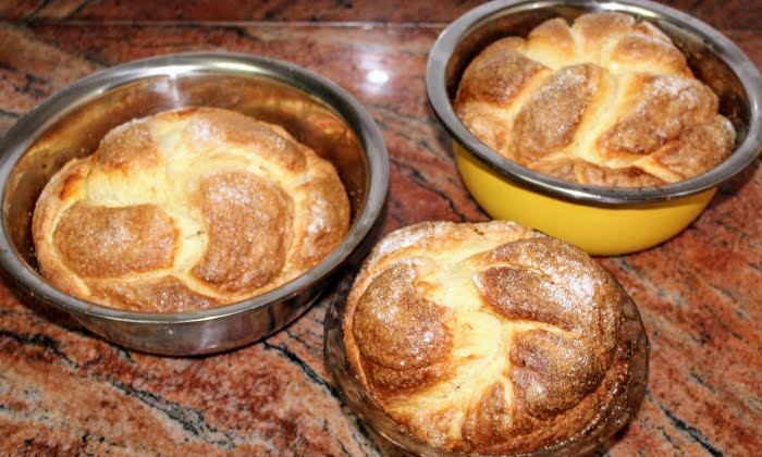 Великденски козунаци