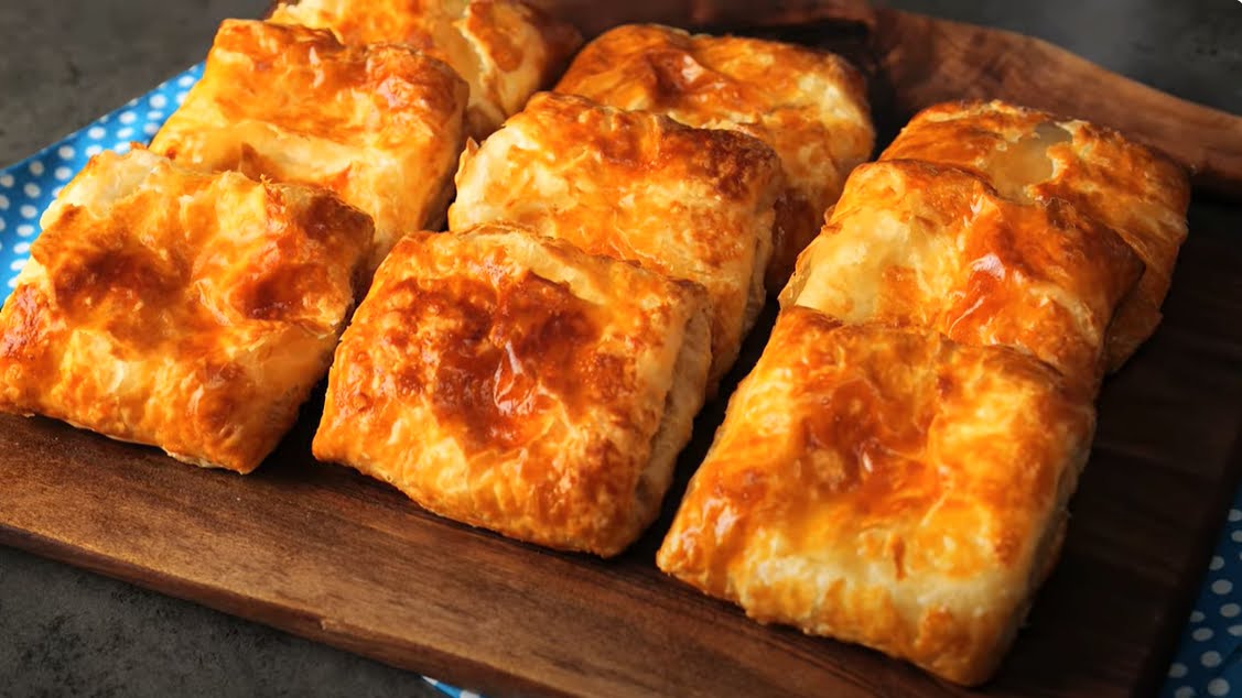 Българската баница със сирене и готови кори е най-вкусната!