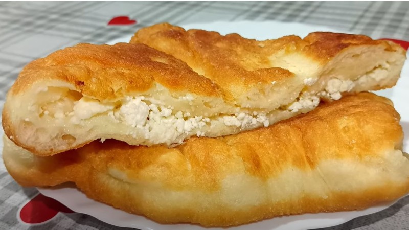 мекици със сирене