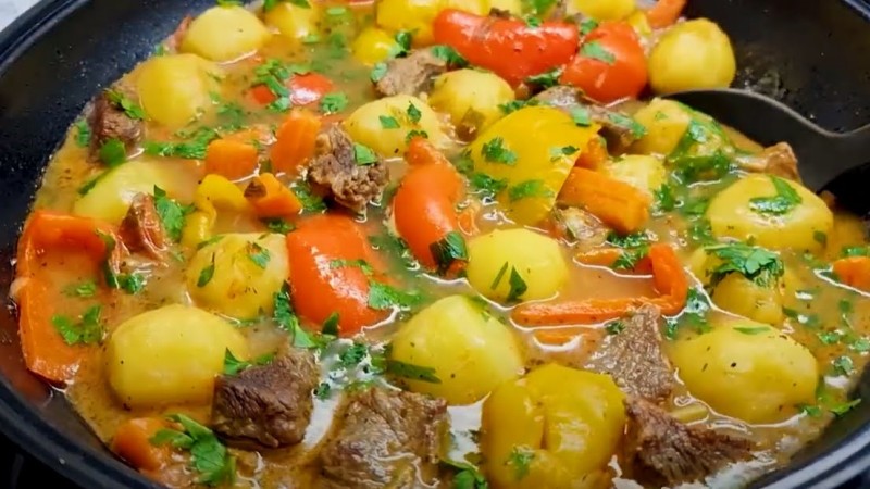 Вкусна яхния по рецепта на моята майка! Семейството ми я обожава! 1 яхния