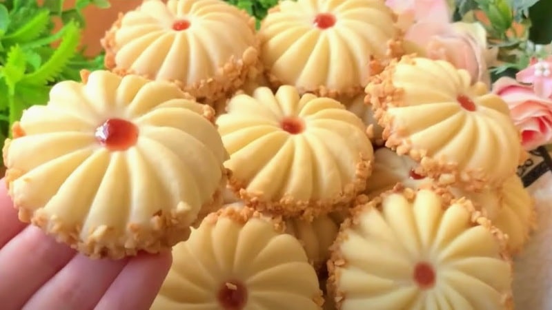 Пръхкави великденски курабии