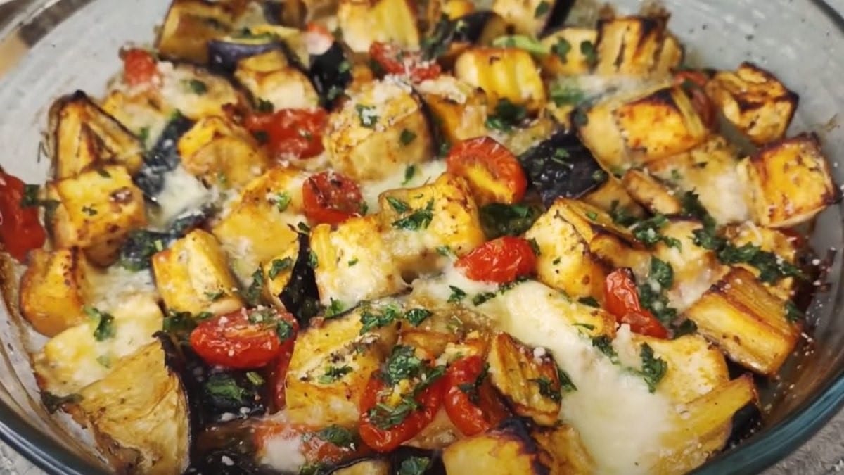 Най-вкусният патладжан! Не ми омръзва да правя тази вкусна рецепта с патладжан!