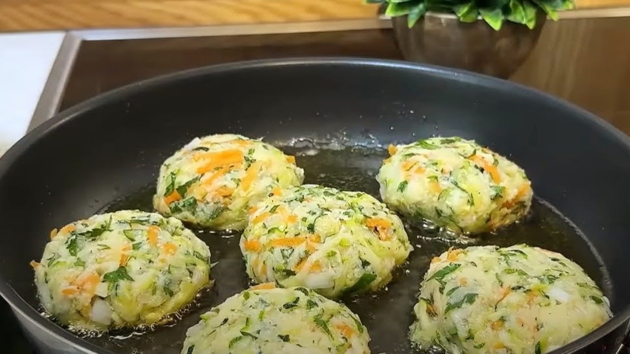 Кюфтета от тиквички: Толкова са вкусни, че ще ги готвите редовно