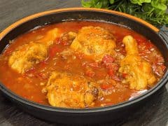 Всеки трябва да опита тази феноменална вкусотия от пилешки бутчета! Няма да ви омръзне!