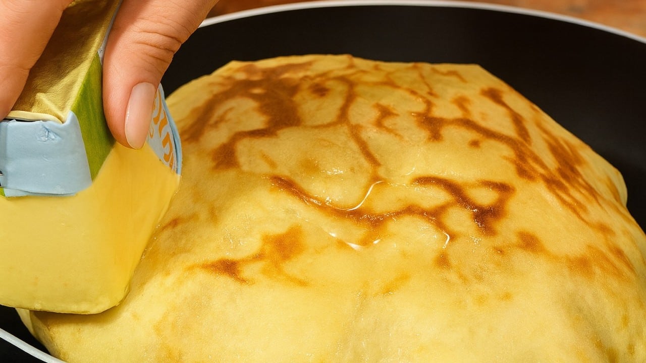 Закуска-балон: Готова за 10 минути, толкова е вкусна, че ще си оближете пръстите