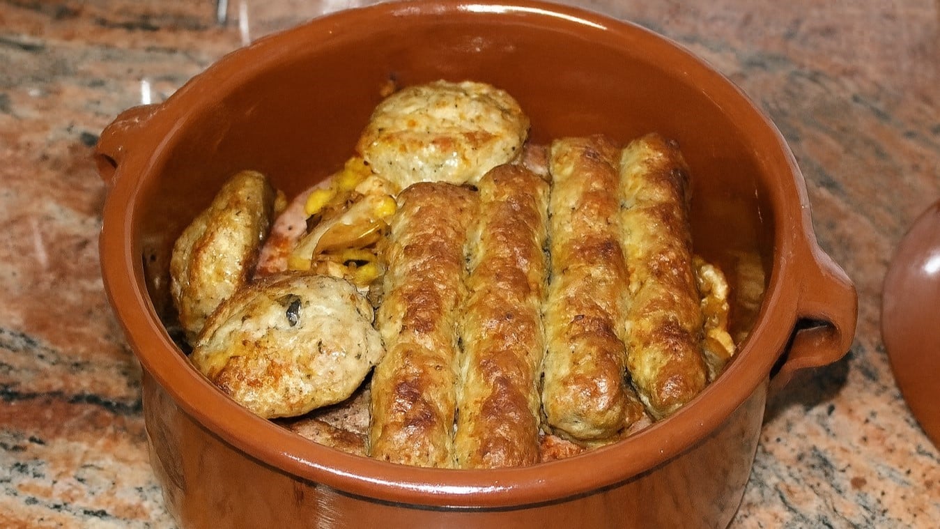 novogodishen-gyuvech-meso-kiselo-zele