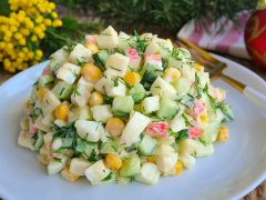 salata-rulca-raci-svezhi-zelenchuci-i-maioneza